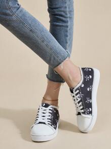 Giày bệt buộc dây thoải mái đa năng thiết kế hình đầu lâu mới cho nữ, thích hợp cho lễ Halloween, ngoài trời - màu đen - Xem 4