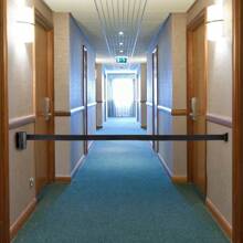 Queue Barrier Belt 5M Wall Mounted Retractable Red Security Belt Rope Barrier With Stainless Steel Support For Outdoor Ribbon Control Crowd (Black) - Black - View 6