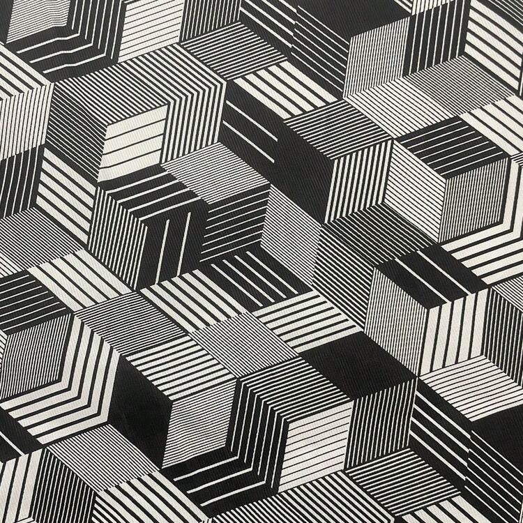Gorgurinho Fabric 1.50m Wide For Cushions And Towels - Geométrico Cubo Preto e Branco - View 2