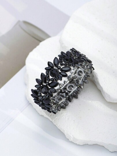 1 pieza Brazalete elegante de estilo retro negro para mujeres