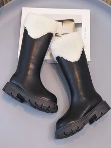 女童冬靴，拉链开合，黑色高筒，时尚公主风格，保暖内衬，日常穿着