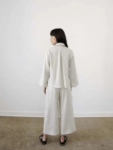 女士系扣长袖休闲宽松时尚衬衫 - 淺灰色 - 查看 6