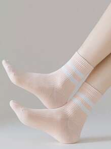 5 pares de calcetines de tripulación hasta el tobillo transpirables a rayas de color macaron para mujeres, surtido aleatorio