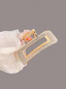 1pc Rhinestone Hollow Square Alloy Hair Claw Clip For Women, Elegant Luxury Hair Claw Barrette Daily Hairstyle Accessory Valentine's Day Valentines Hair Clips Hair Jaw Clip Hair Clamps Hair Clutch Hair Claw Clip Fall Winter Hair Accessories For Women For Vacation Outfits Woman