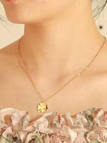 Women/Girls Stainless Steel Four-Leaf Clover Necklace, 14k Gold Minimalist Four-Leaf Clover Pendant - Four-Leaf Clover Necklace, Jewelry, Lucky Four-Leaf Clover Necklace, Birthday/Valentine's Day/Graduation Gift - Simple - View 5
