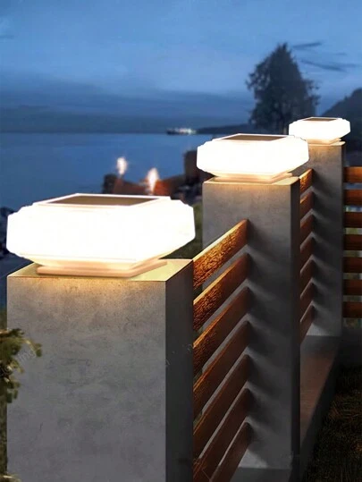 1pc/2pcs Outdoor Solar Powered Column Lamp, Modern Minimalist Waterproof Garden Fence Lighting, Exterior Villa Balustrade Wall Lamp, New Design