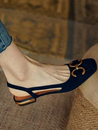 2025年秋季女士平底鞋，平底鞋