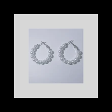 一对优雅镀银仿珍珠耳环，复古风格，适合女士派对 - 珍珠款 - 查看 2