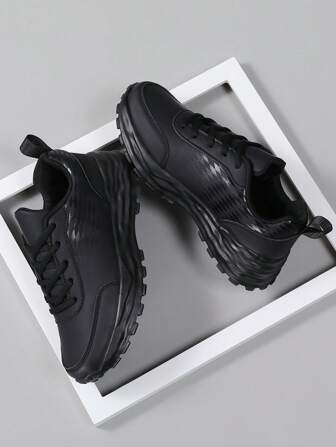 2024 New Men Couple Black Lace-Up Sports Shoes, Simple & Fashionable Lightweight Casual Sneakers, Rhombus Pattern, Running Shoes