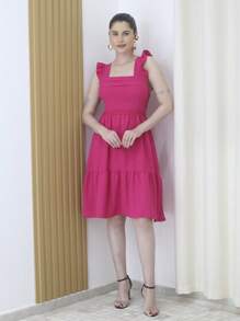 Short Popcorn Dress With Lace At The Waist, Straps With Ruffles And Padded Bra - 玫紅色 - 查看 1