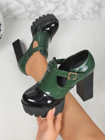 最新2025年方根防滑防水厚底户外走秀深口时尚鞋，适合所有季节