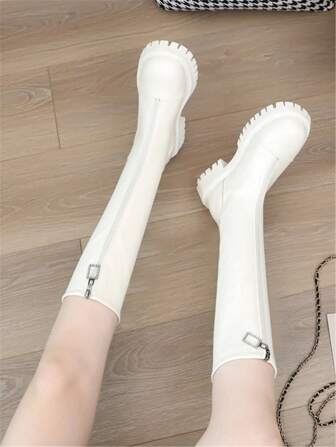 2025秋冬新款棕色过膝靴女平底过膝宽筒前拉链加大码43码宽筒高筒马靴