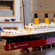 LEGO 10294 Bloques de construcción del Barco  como juguete educativo para niños y niñas - Multicolor - Ver 3