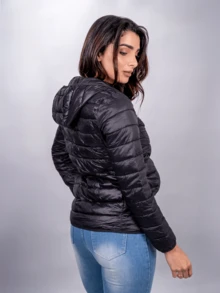 Chamarra Ligera para Mujer con capucha - Negro - Ver 6