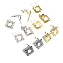 10 piezas de cuadrados de acero inoxidable chapados en oro de 10mm con conector con agujero para elaborar pendientes de tuerca para manualidades de joyería