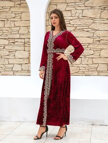 复古风格女士开衩长袖连衣裙，奢华刺绣金丝绒长裙，秋冬