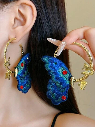 1 Pair Vintage Embroidered Butterfly Elegant Hoop Earrings, Niche Design, Lightweight Luxury Retro Jewelry Earrings, Suitable For Parties, Vacations, Gifts, And Daily Wear