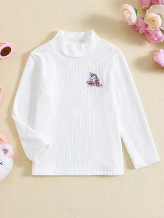 年轻女孩保暖罗纹面料卡通刺绣装饰高领打底上衣，春秋装