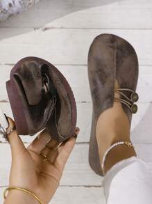 New Arrival Autumn Women Flat Shoes, Vintage Soft Bottom Low Heel Shoes, Comfortable Flat Ladies Casual Shoes