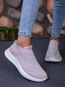 Women's Gray Breathable Knit Casual Flat Slip-On Shoes, Lightweight And Comfortable
