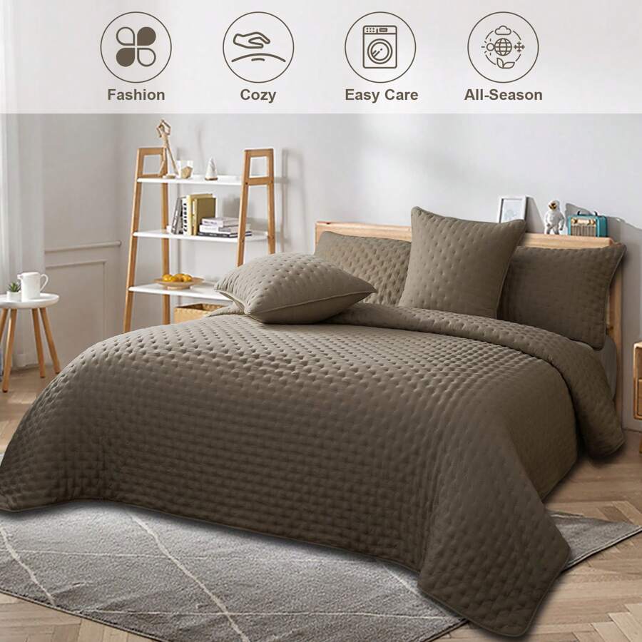 3 Piece Bedspread Embossed Pattern For All Season 220 X 240CM Soft Microfiber Reversible Patchwork Beddings Set Luxury Quilted Bed Throw For Bedroom Decor Reversible Coverlet - Brown - View 1