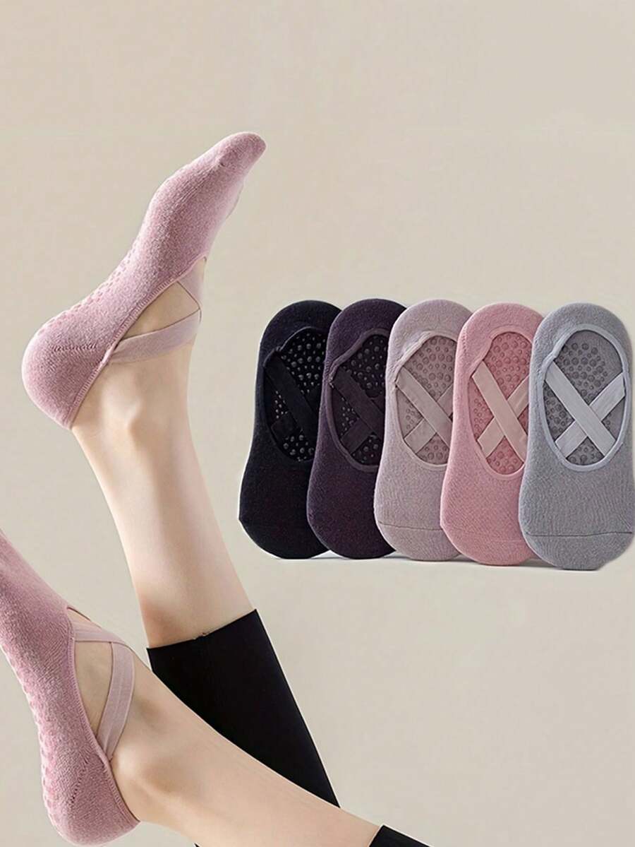 3 Pairs Of Women's NonSlip Yoga Socks Breathable And Comfortable