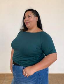 Plus Size Off-The-Shoulder Style Blouse, Elegant, One Size, Stretchable, Fits G3 To G5, Doesn't Pill, Comfortable Viscolycra Fabric. - 綠色 - 查看 2