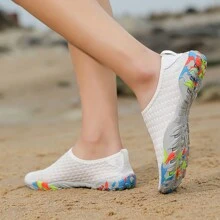 Chaussures rapides à séchage pour hommes et femmes, chaussures aquatiques, chaussures pieds nus, chaussures de plage souples à enfiler, chaussures de sport nautique d'extérieur, respirantes, légères et confortables, convenant pour la piscine, la plage, le surf, la marche et le yoga, la natation