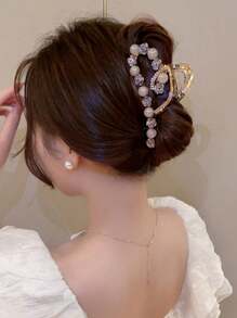 topshiny 1pc Elegant Shiny Beaded Rose Flower, Heart & Wavy Hair Claw Clip, Sophisticated Hair Accessory For Women Valentine Hair Clips Hair Jaw Clip Hair Clamps Hair Clutch Hair Claw Clip Fall Winter Hair Accessories For Women For Vacation Outfits Woman