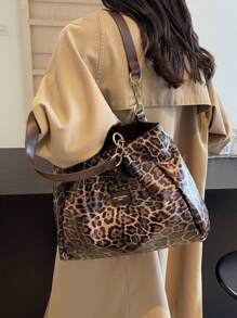 Women Leopard Print Letter Decor Fashionable Versatile Tote Bag, Tote Bags For Women, College Essentials, Fall Winter Fashionable Cheetah Print Purse For Women, New Fall Winter Tiger Print Bag For Women