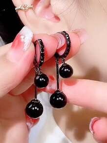 一对独特的黑色流苏吊坠耳环，镶嵌人造宝石和仿珍珠，耳钉款式，适合日常佩戴、派对配饰、休闲约会、哥特式珠宝，是送给女性和女孩的礼物。 - 黑色 - 查看 3
