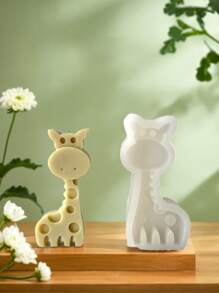 1pc Giraffe Shaped Silicone Mold For Soap, Candle, And Clay Crafting DIY - Multicolor - View 1
