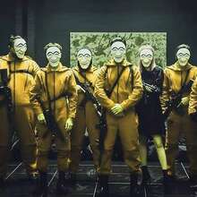 Máscara La Casa De Papel Versión Coreana Money Heist Unisex - Caqui - Ver 3