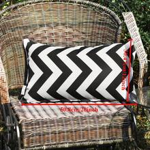 2 paquetes de fundas decorativas impermeables para almohadas de exterior de 12 x 20 pulgadas, negro y blanco - Blanco y negro - Ver 2