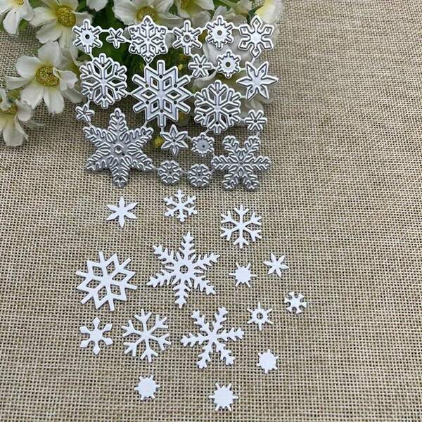 1pc Metal Die Cut, Metal Cutting Die For Paper Card Making Scrapbooking DIY Cards Photo Album Craft Decorations Christmas Snowflake Lace Background Metal Cutting Dies