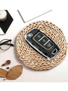 Luxury PU Leather Car Key Cover With Rhinestones, Soft Full Protection Case, Suitable For 2020  Elantra, 2019  Ix35 Folding Premium Car Key Holder - one-size - View 8