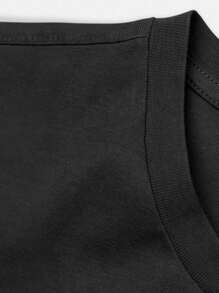 Oversized Streetwear Dragon And Roses T-Shirt Unisex Men's Shirt New Release - Black - View 3