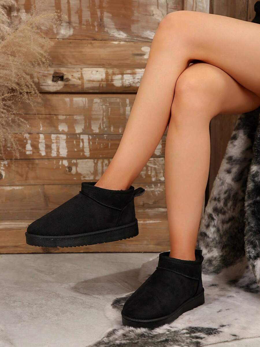 Fall/Winter 2024 New Wool Slippers For Women, Sheepskin One-Piece Thick Sole Snow Boots, Backless Slip-On Slides, Fashionable,Fur Boots - Black - View 1