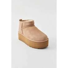 UGG Classic Ultra Mini Platform Boot - Tan - 查看 3