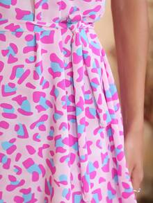 Women's Short Off-The-Shoulder Dress With Floral Print - 淺粉色 - 查看 2