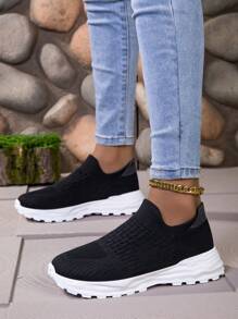 Bottes chaussettes à enfiler pour femmes automne-hiver. Nouvelles bottes courtes en tricot élastique. Chaussures-chaussettes décontractées à semelle épaisse. Baskets mode respirantes
