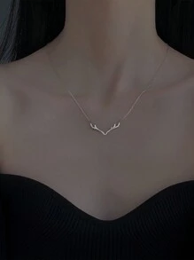 1pc Women Fashion Minimalist Chic Luxury Deer Antler Pendant Necklace, For Daily Wear