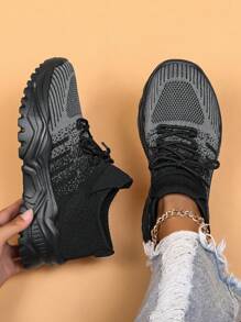 Women's Breathable Round Toe Slip-On Cushion Sneakers, Ladies' Casual Knitted Shoes - 黑色 - 查看 1