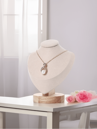 1 件天鹅绒人体模型实木珠宝架 - 非常适合展示项链和配饰 - 非常适合台面展示和摄影，薄荷绿心形 [...]