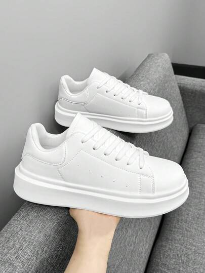 (One Size Smaller) Men Classic Black & White Splicing Lace-Up Casual Sneakers, Niche Fashion Letter Pattern Comfortable Height Increasing Couple Shoes