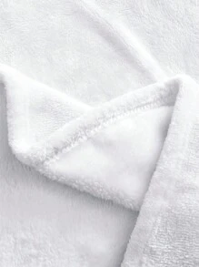 1pc Vintage Camping & Outdoor Poster With Animals Like Bears & Foxes, Printed Soft & Warm Flannel Blanket, Suitable For Living Room, Sofa, Lounge Chair, Bedroom, Travel, Camping, Great Gift