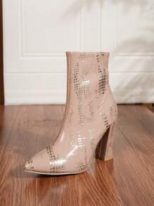 2024 时尚性感侧拉链欧美风格漆皮粗跟短靴尖头高跟靴女靴