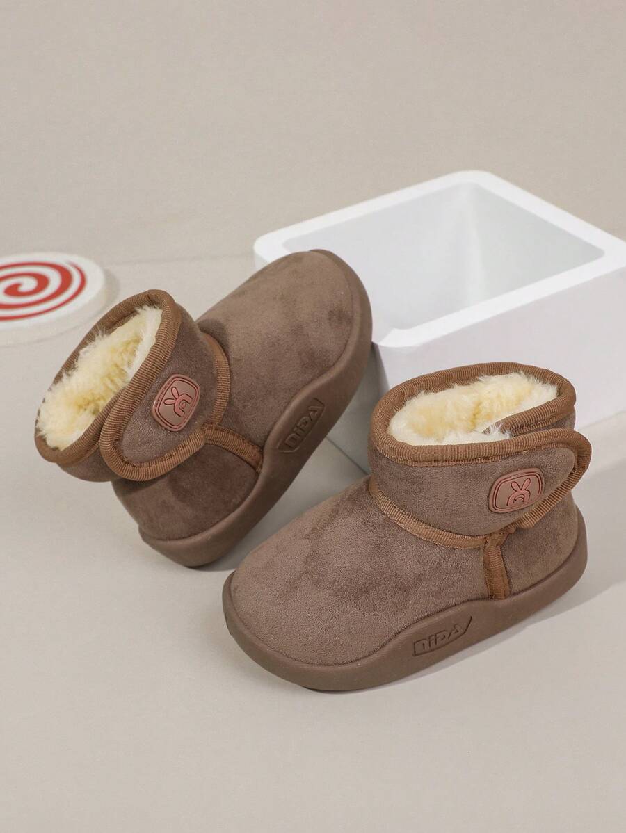 Um par de sapatos infantis novos, botas de neve fofas para bebês no inverno, com design de antiderrapante e sola macia, sapatos de pão para meninos e meninas de 1 a 3 anos, sapatos de bebê acolchoados com forro térmico. - Castanho - Ver 1