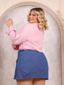 Plus Size Cropped Long Sleeve Shirt With Embossed Detail - Màu Hồng baby - Xem 2