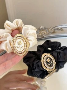 2条装女士黑白玫瑰缎面发圈，时尚优雅，适合日常、休闲、派对、通勤、度假、扎马尾、盘发和洗脸等场合。发圈、发绳、发饰、头饰、弹力发带 - 黑與白 - 查看 4